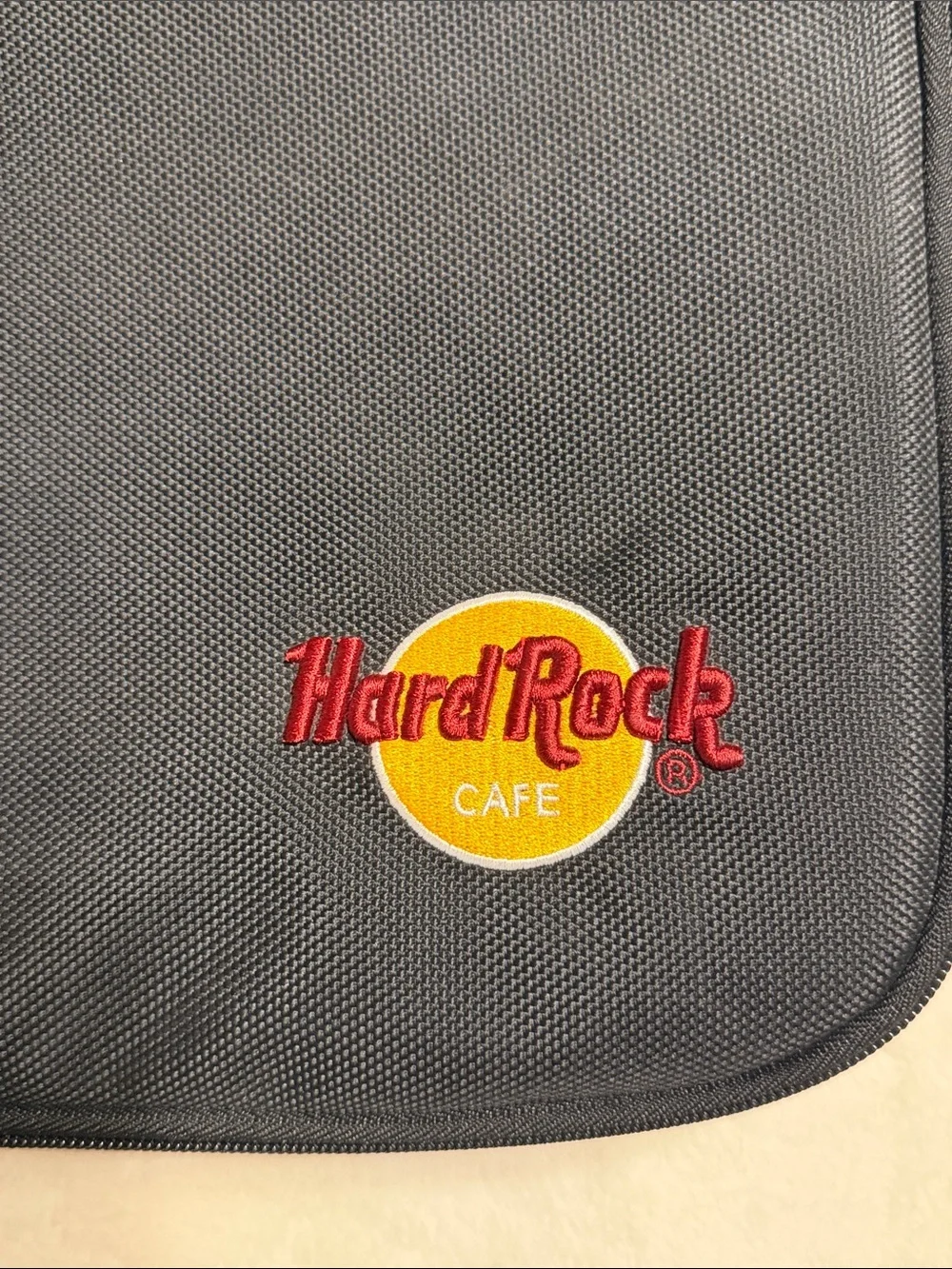 Vintage Hard Rock Cafe Black Collector Pin Storage/Travel Shoulder Bag